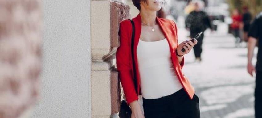 elektromos cigaretta betiltása hatásai és jogi következményei a fogyasztókra és a piacra